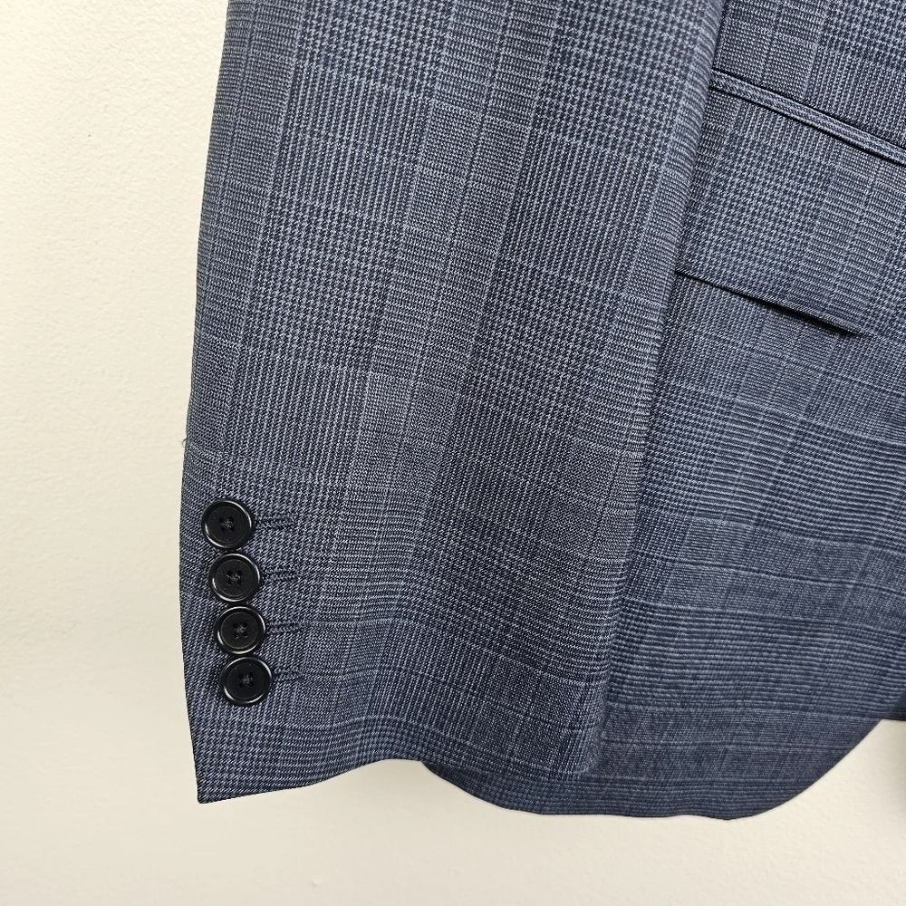 Zara Navy Blue Plaid Wool Blazer, size 42